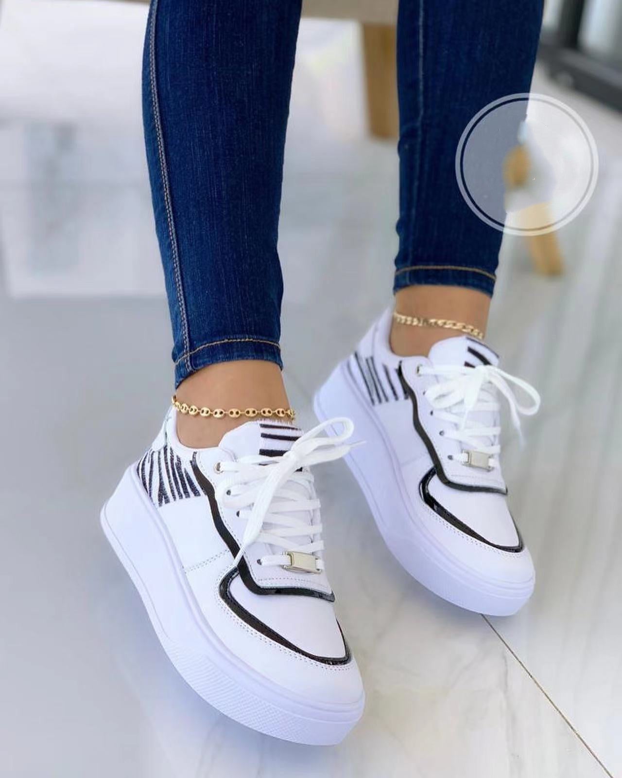 Stitching Tied Flat Lace-up Shoes Women