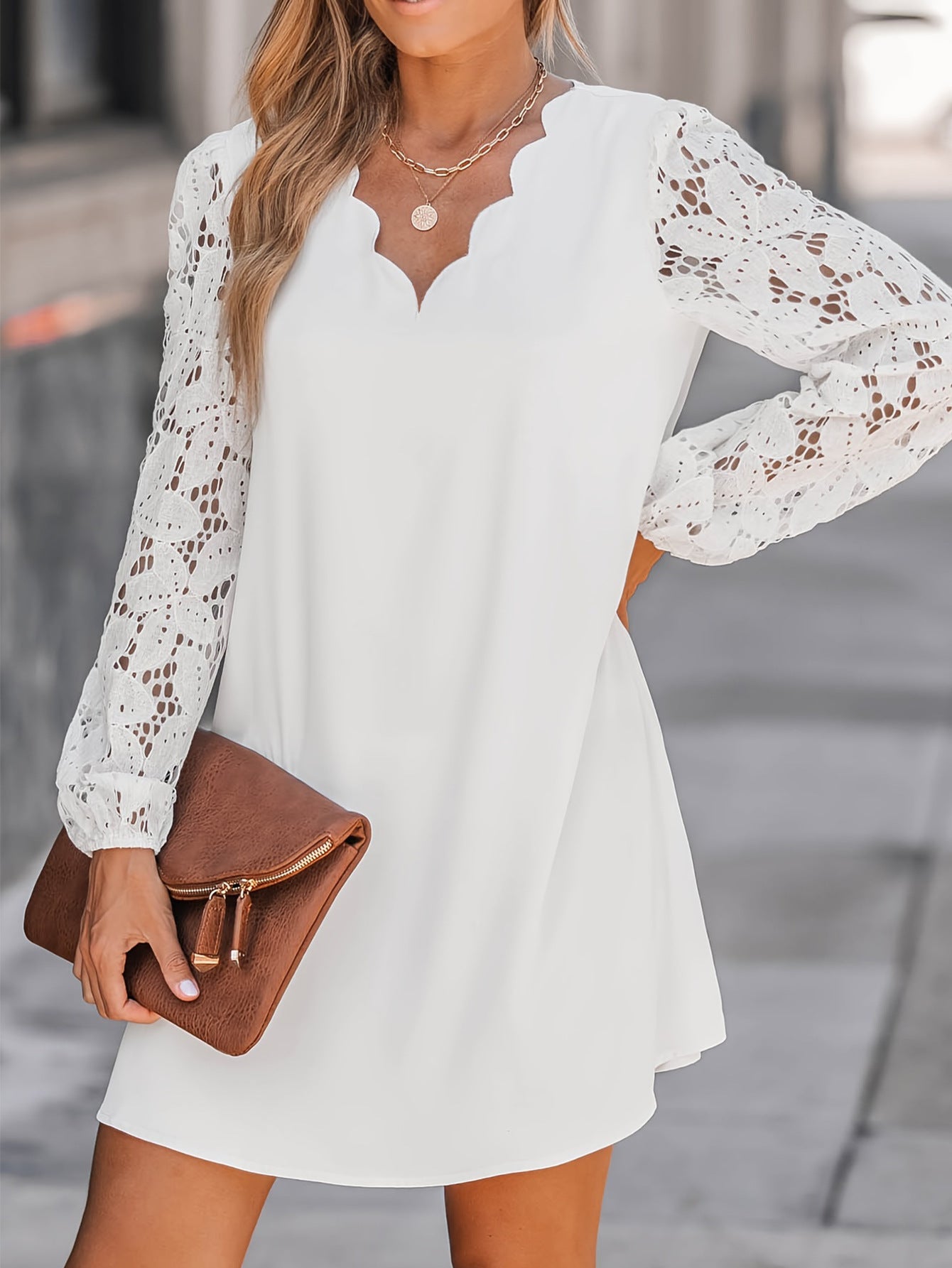 Lace Patchwork V-neck Long-sleeved Dress